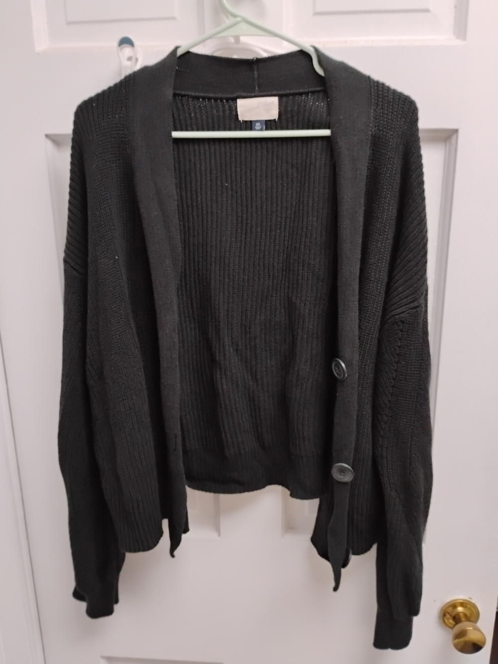 Universal Thread Black Ribbed Button-Front Cardigan